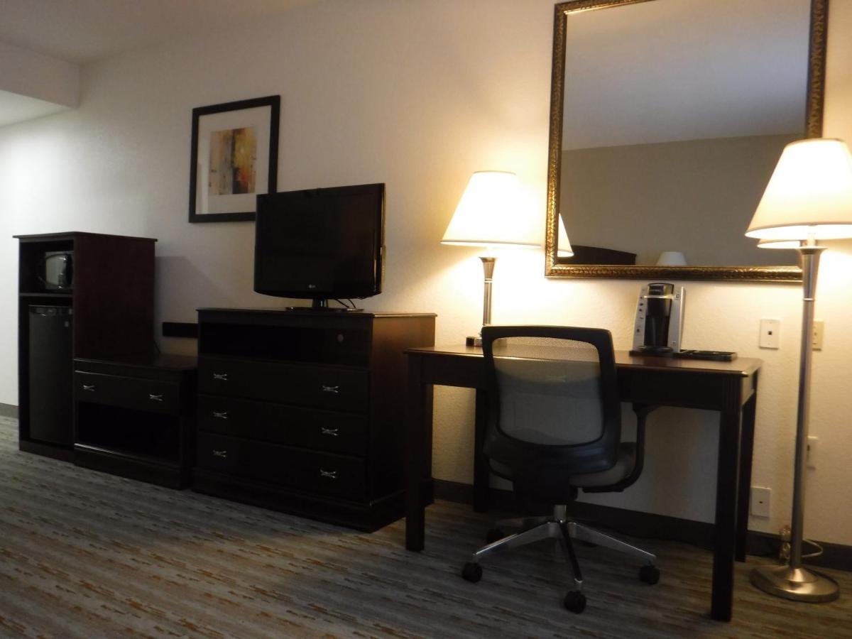 Holiday Inn Express West Jefferson By Ihg Esterno foto