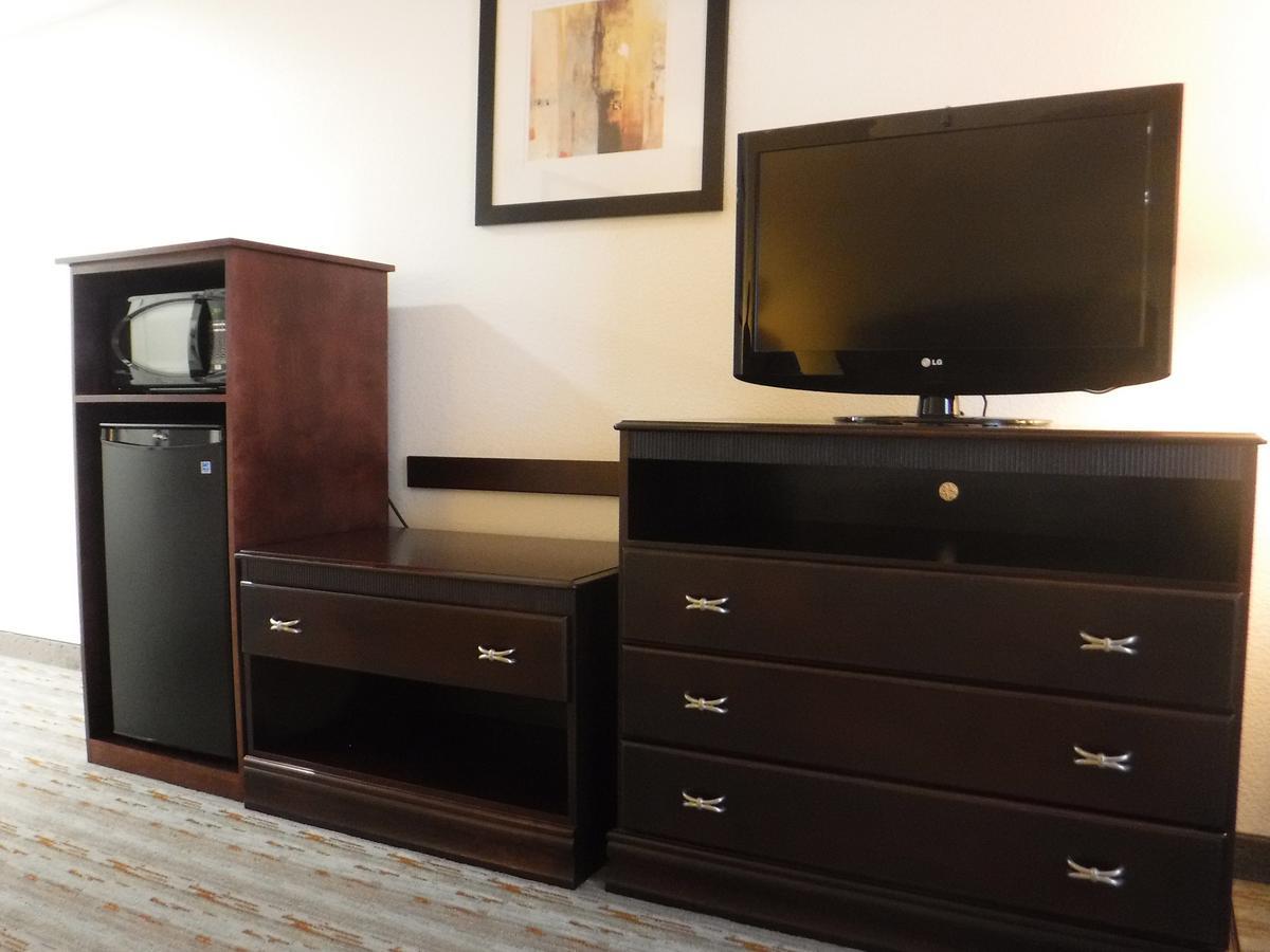 Holiday Inn Express West Jefferson By Ihg Esterno foto