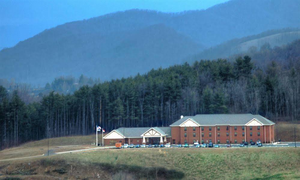 Holiday Inn Express West Jefferson By Ihg Esterno foto